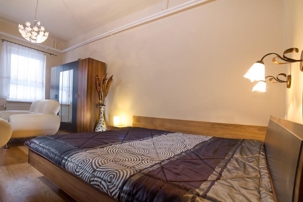 Penzion Grand Caşonia Cameră foto