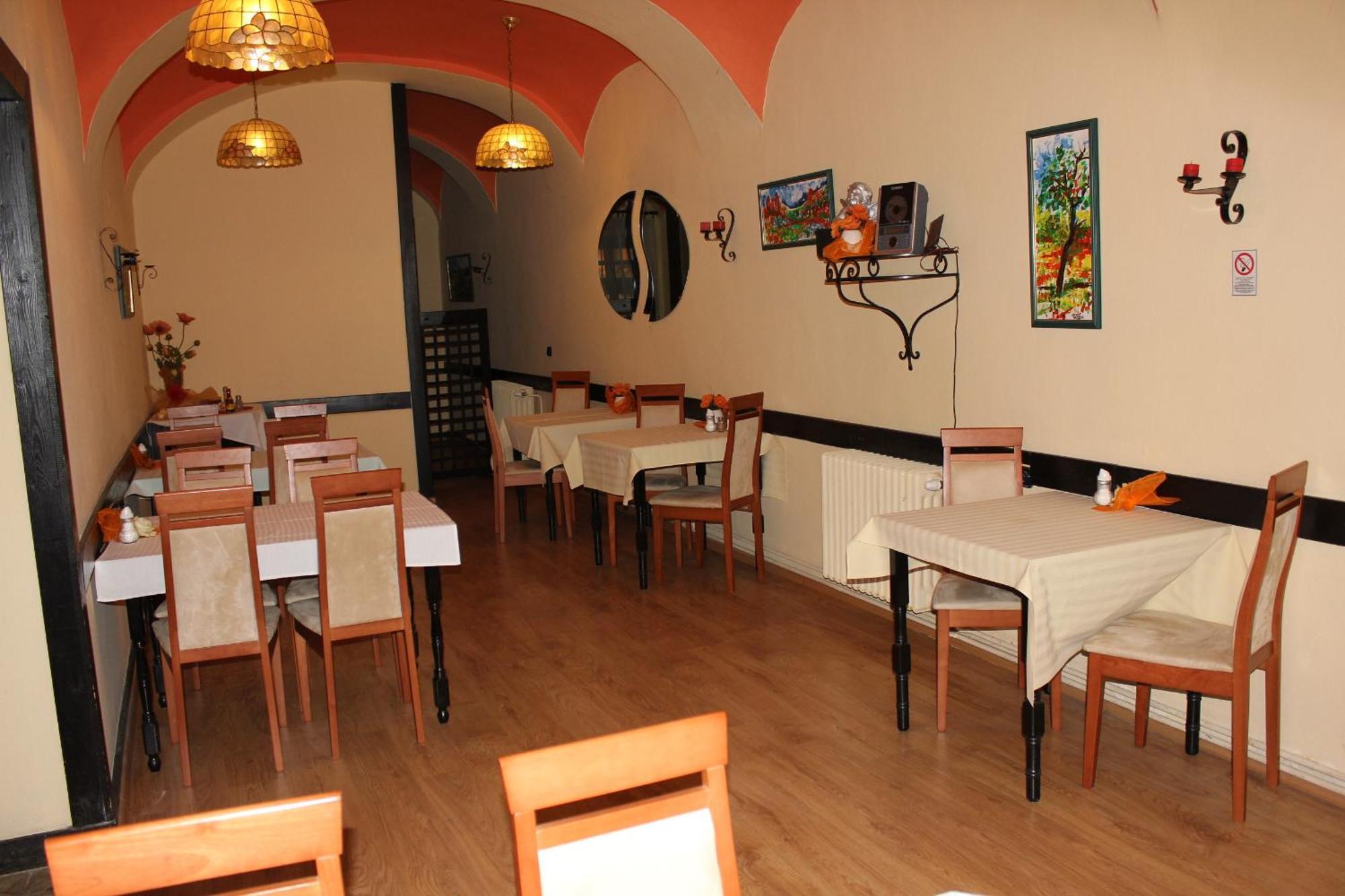 Penzion Grand Caşonia Exterior foto