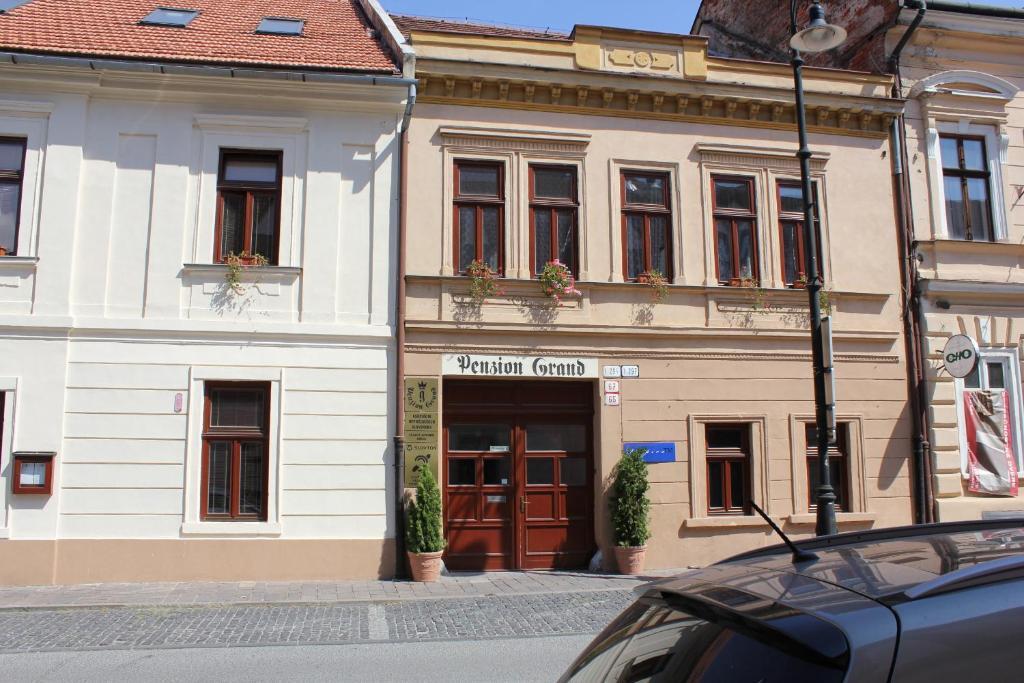 Penzion Grand Caşonia Exterior foto